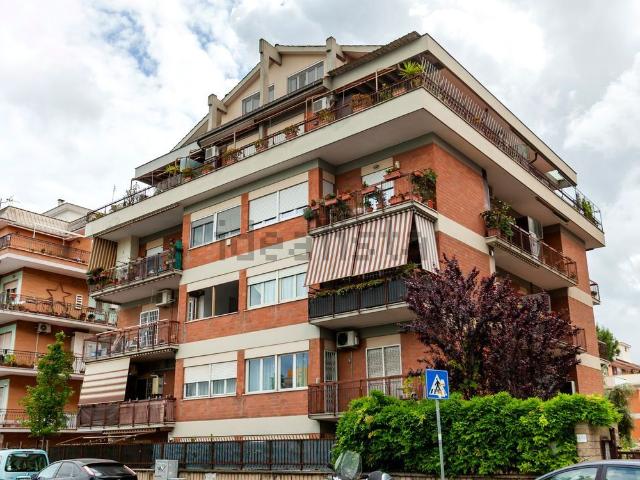 Appartamento in vendita di 65 m² in Via di Torrevecchia, 839