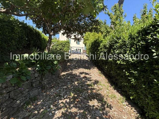 Appartamento in vendita di 65 m² in Via di Rosano, 164