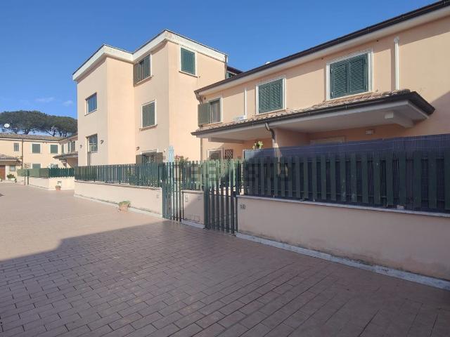 Appartamento in vendita di 65 m² in Via Egna, 77