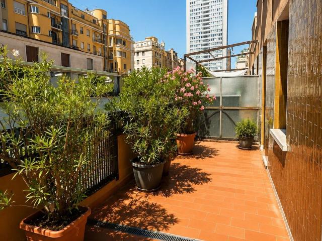 Appartamento in vendita di 65 m² in Via Felice Casati, 32