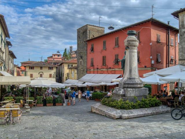 Appartamento in vendita di 65 m² in Viale Ferdinando Martini