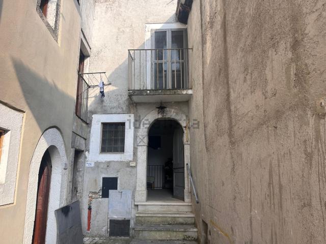 Appartamento in vendita di 65 m² in Via Fontana Nuova, 30