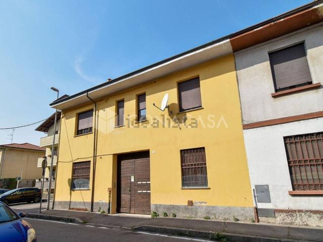 Appartamento in vendita di 65 m² in Via Fratelli Bandiera, 15