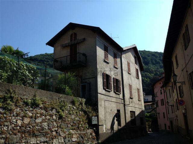 Appartamento in vendita di 65 m² in Via G. Merzario, 52