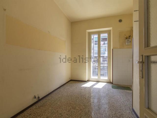 Appartamento in vendita di 65 m² in Via Genola, 10