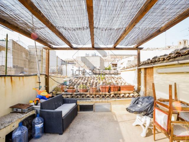 Appartamento in vendita di 65 m² in Via Giovanni Aurispa, 161