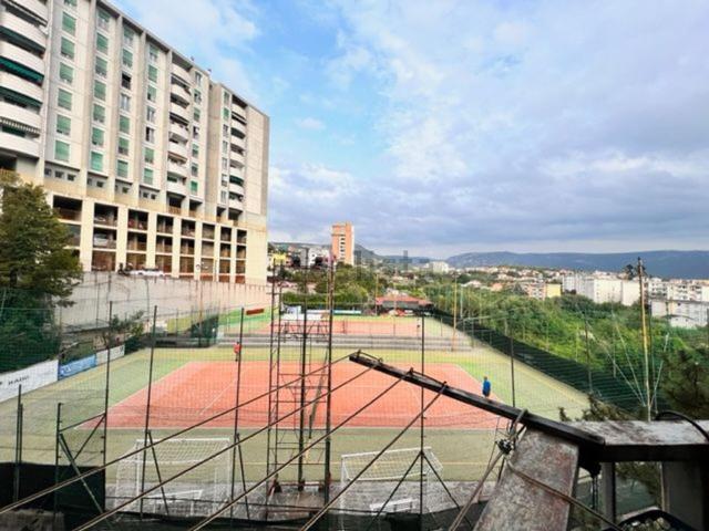 Appartamento in vendita di 65 m² in Via Giacomo Puccini, 80