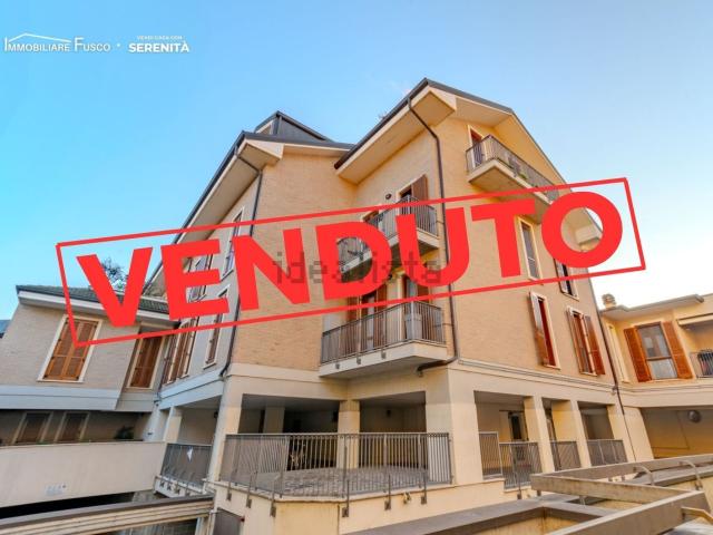 Appartamento in vendita di 65 m² in Via Giuseppe Dezza, 54