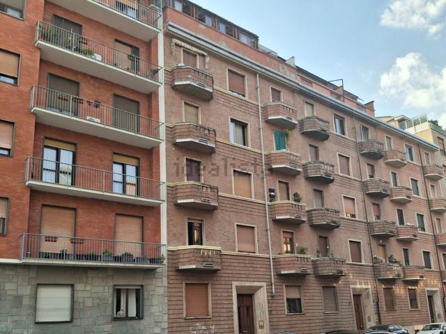 Appartamento in vendita di 65 m² in Via Giuseppe Piazzi, 62