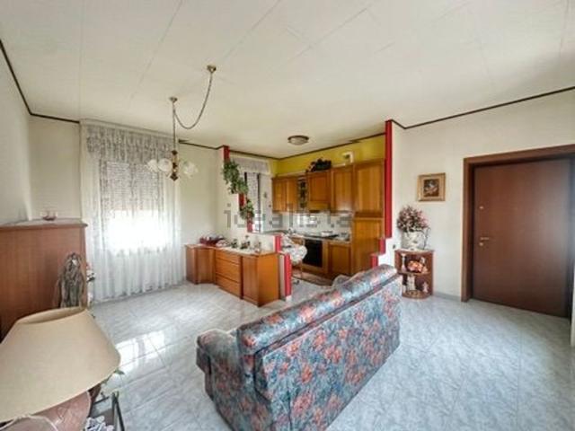Appartamento in vendita di 65 m² in Via Gravellona
