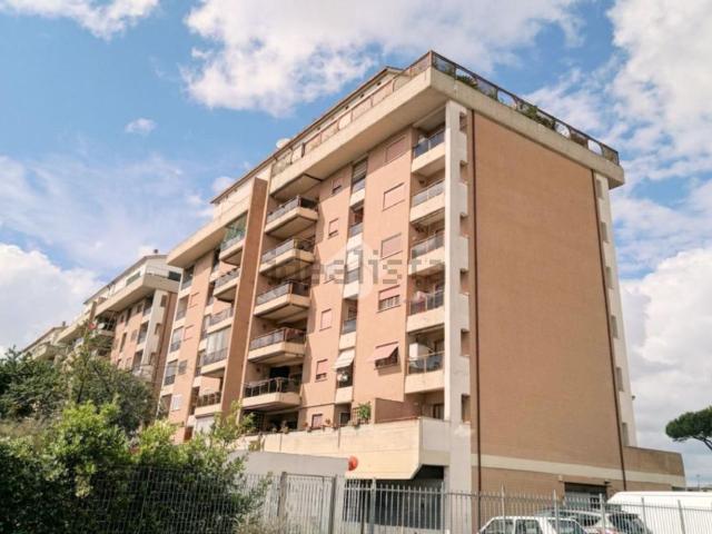 Appartamento in vendita di 65 m² in Via Londra, 68