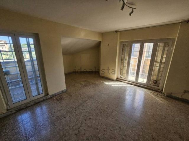 Appartamento in vendita di 65 m² in Via Mariano D&apos Amelio