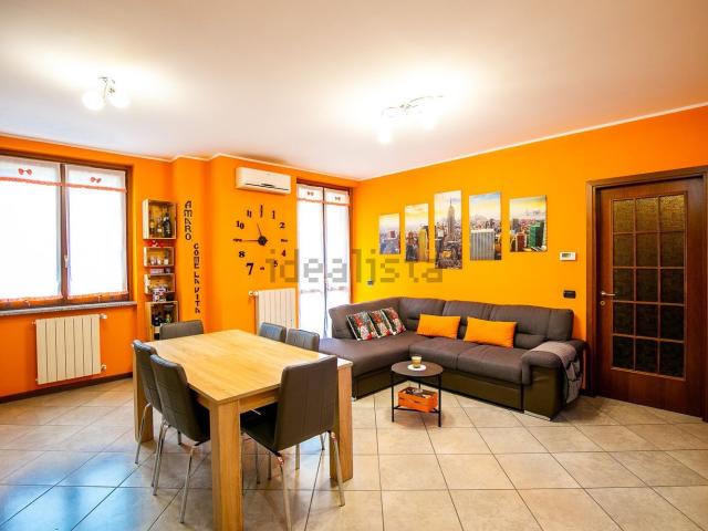 Appartamento in vendita di 65 m² in Via Massimo D&apos Antona, 13