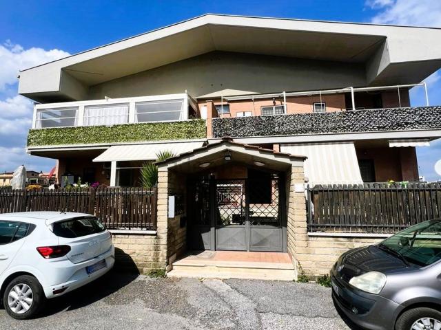 Appartamento in vendita di 65 m² in Via Mirabella Imbàccari