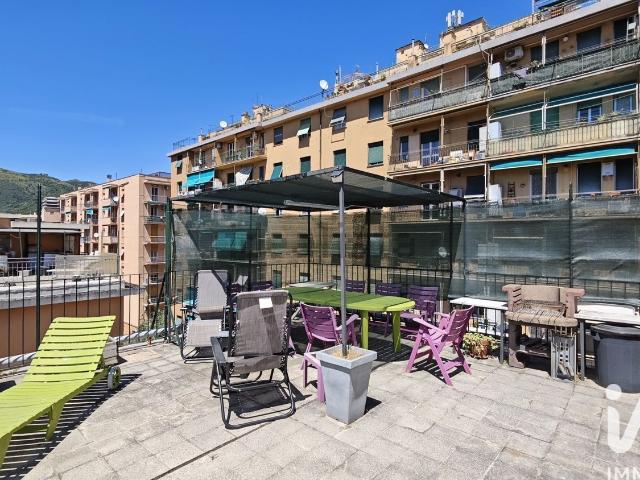 Appartamento in vendita di 65 m² in Via Monte Nero, 7