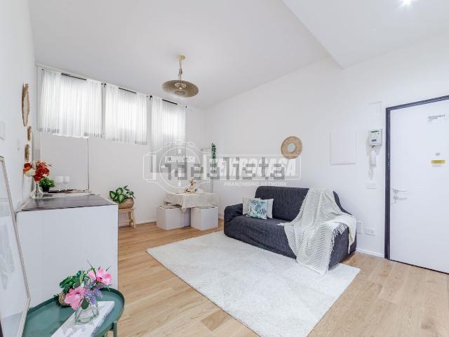 Appartamento in vendita di 65 m² in Via Negroli, 26