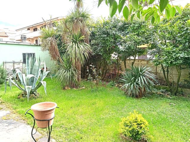 Appartamento in vendita di 65 m² in Via Oslavia, 35