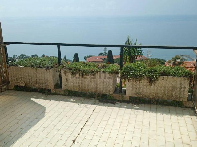 Appartamento in vendita di 65 m² in Via Padre Semeria, 48