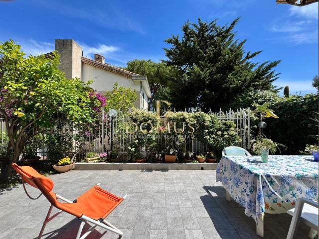 Appartamento in vendita di 65 m² in Via Padre Semeria, 518