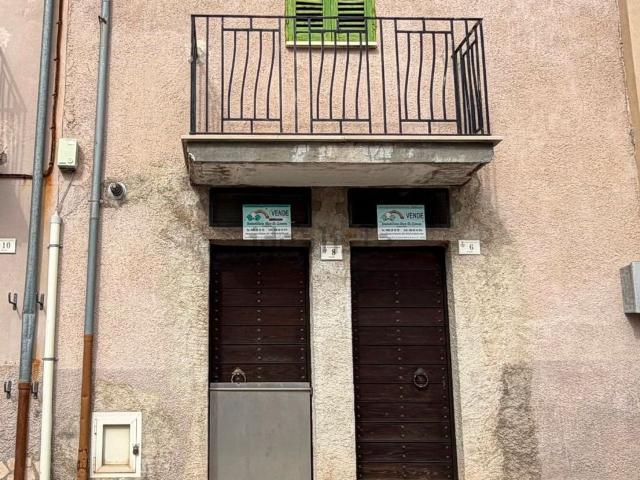 Appartamento in vendita di 65 m² in Via Perella, 8