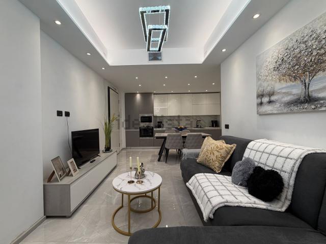 Appartamento in vendita di 65 m² in Via Pietro Agosti, 243