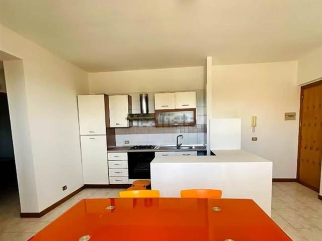 Appartamento in vendita di 65 m² in Via Pietralonga, 32