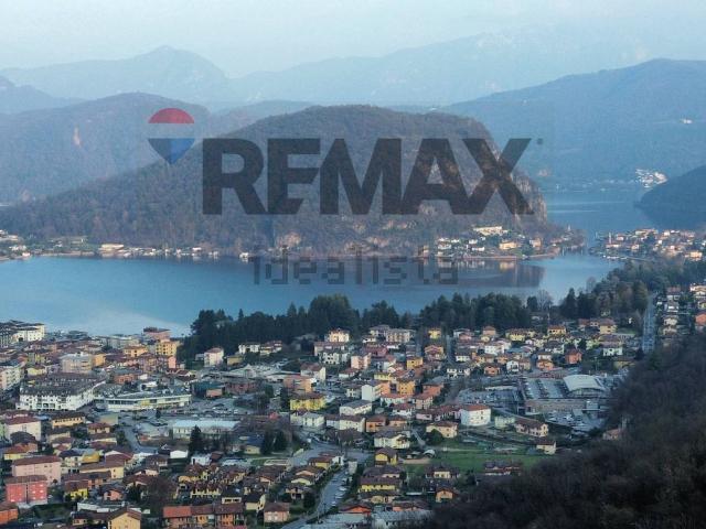 Appartamento in vendita di 65 m² in Via Ponte Tresa, 28