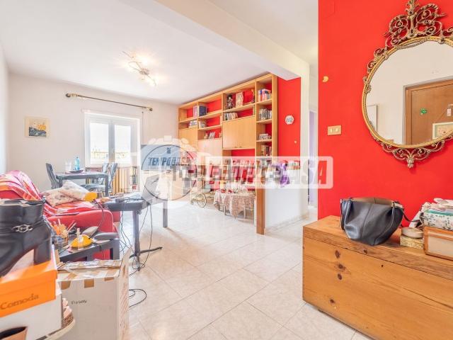 Appartamento in vendita di 65 m² in Via Ponzio Cominio, 42