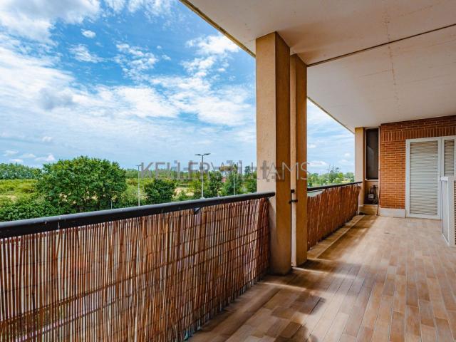 Appartamento in vendita di 65 m² in Via Portuense, 1922