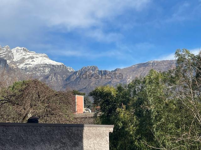 Appartamento in vendita di 65 m² in Via Privata Giacomo Zanella