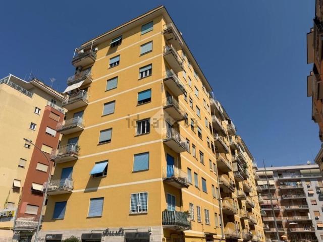 Appartamento in vendita di 65 m² in Via Quinto Publicio, 31