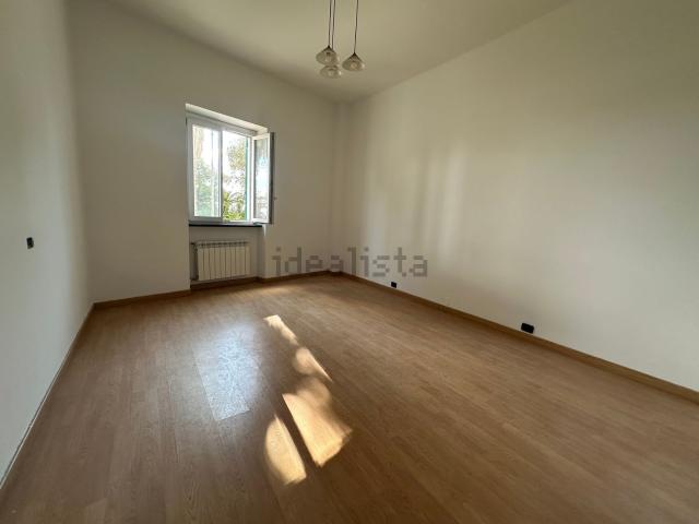Appartamento in vendita di 65 m² in Via Rati
