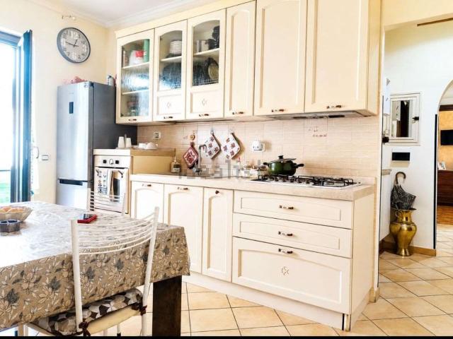 Appartamento in vendita di 65 m² in Via Reatina, 124