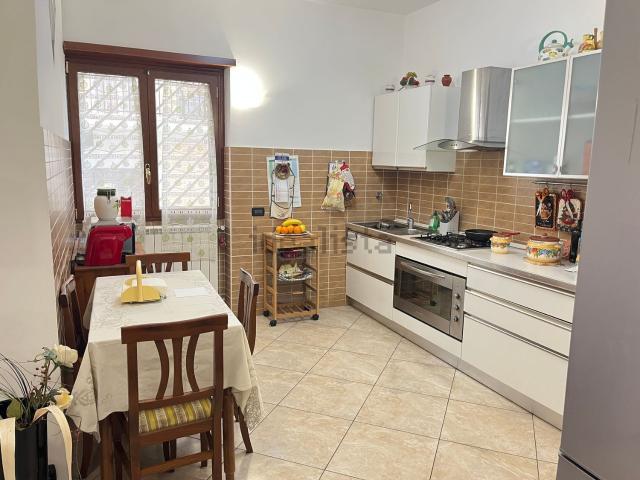 Appartamento in vendita di 65 m² in Via San Gimignano, 52