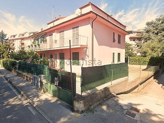 Appartamento in vendita di 65 m² in Via Sara