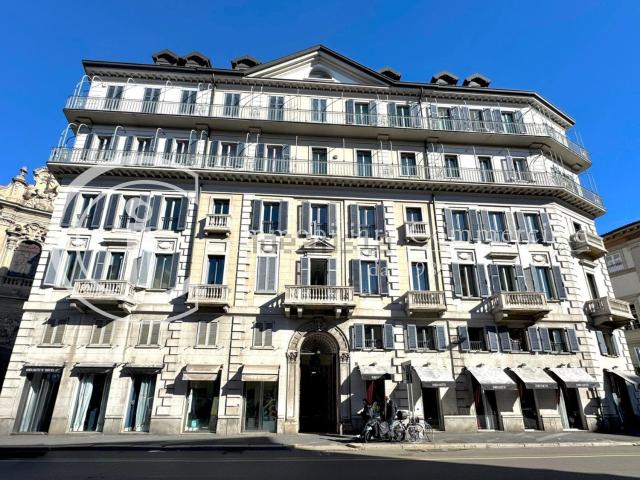 Appartamento in vendita di 65 m² in Via Senato, 2