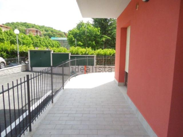 Appartamento in vendita di 65 m² in Via Stradone, 10