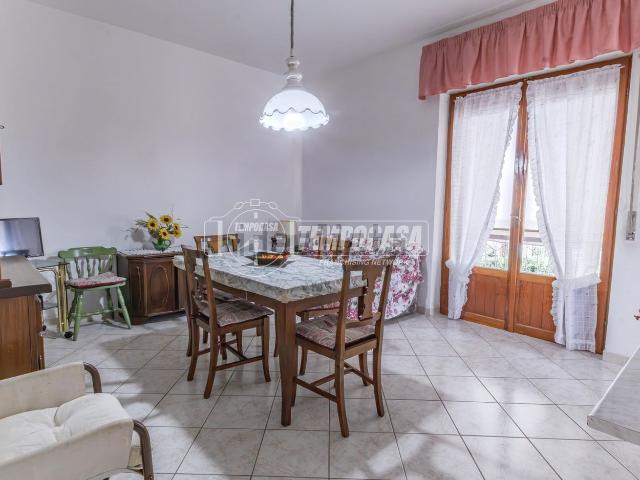 Appartamento in vendita di 65 m² in Viale dei Tritoni, 21