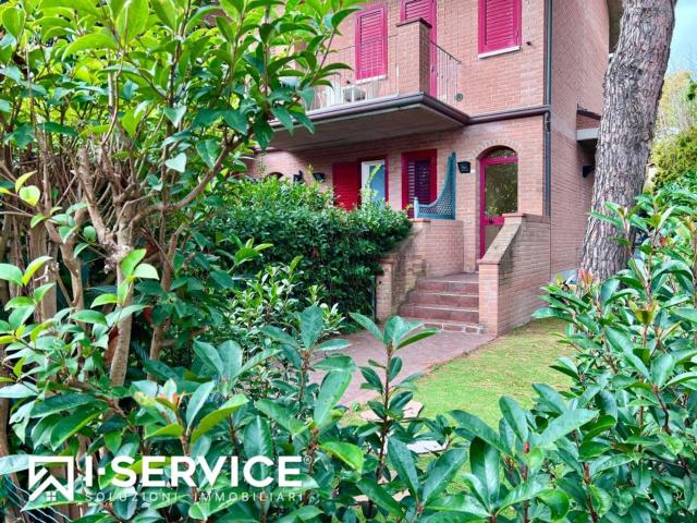 Appartamento in vendita di 65 m² in Viale T. Pignocchi, 5