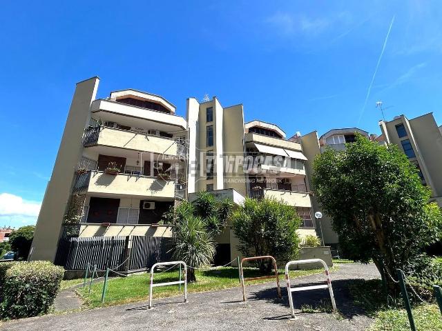 Appartamento in vendita di 65 m² in Via Roberto Lepetit