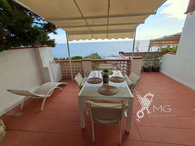 Appartamento in vendita di 66 m² in Lungomare del Quercetano