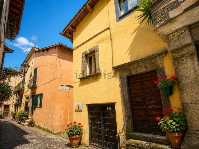 Appartamento in vendita di 66 m² in Via Umberto I