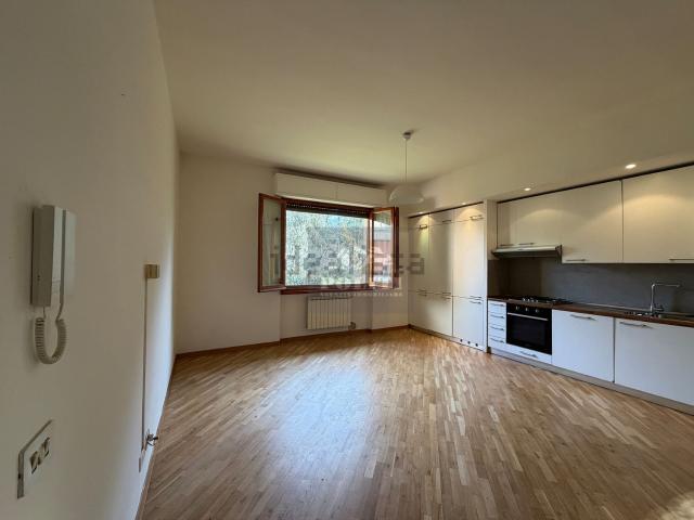 Appartamento in vendita di 66 m² in Via Vecchia Pisana