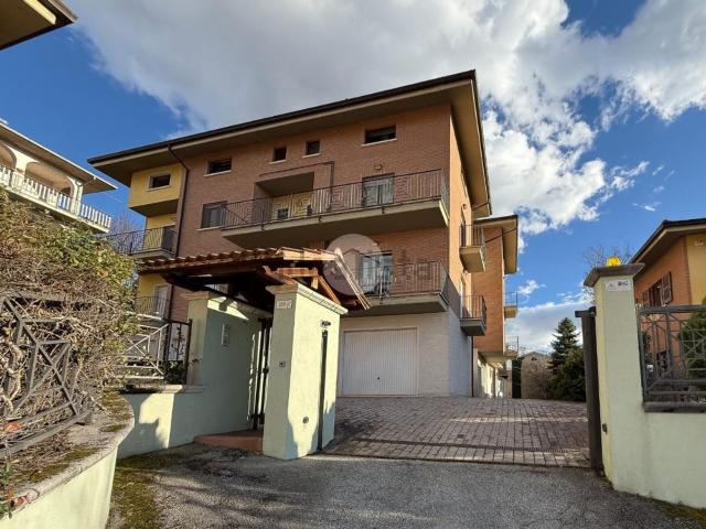 Appartamento in vendita di 66 m² in Via Antica Arischia, 209