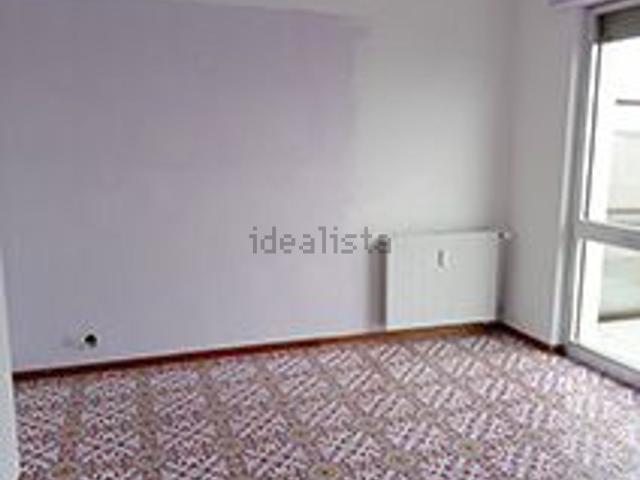 Appartamento in vendita di 66 m² in Via Candiani d&apos Olivola, 9