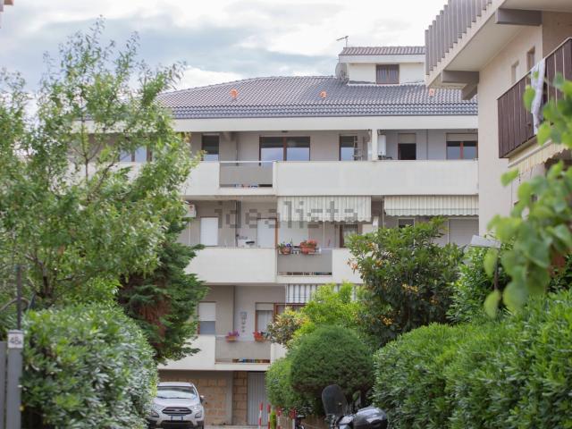 Appartamento in vendita di 66 m² in Via delle Driadi, 46