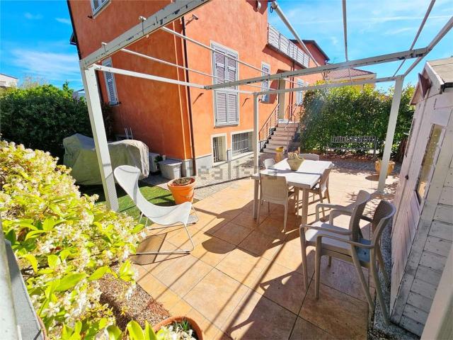 Appartamento in vendita di 66 m² in Via Diano Castello, 64