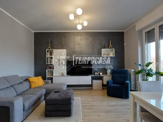 Appartamento in vendita di 66 m² in Via Generale Andrea Massena, 28