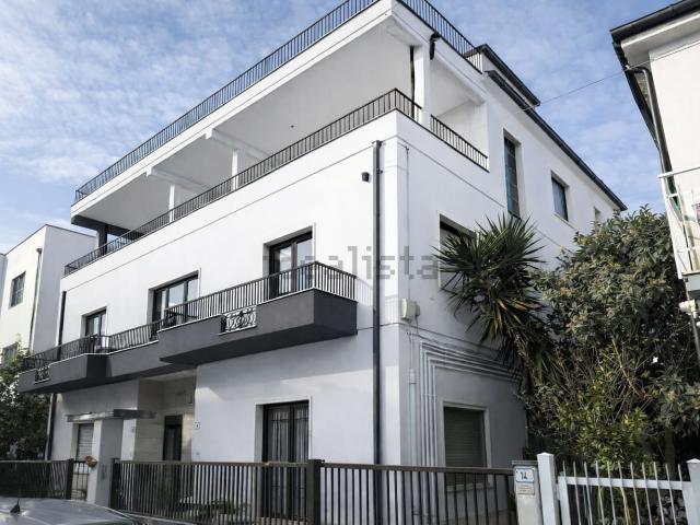 Appartamento in vendita di 66 m² in Via Marinelli, 16