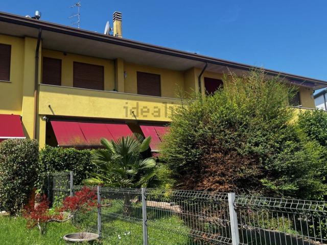 Appartamento in vendita di 66 m² in Via Molini, 16